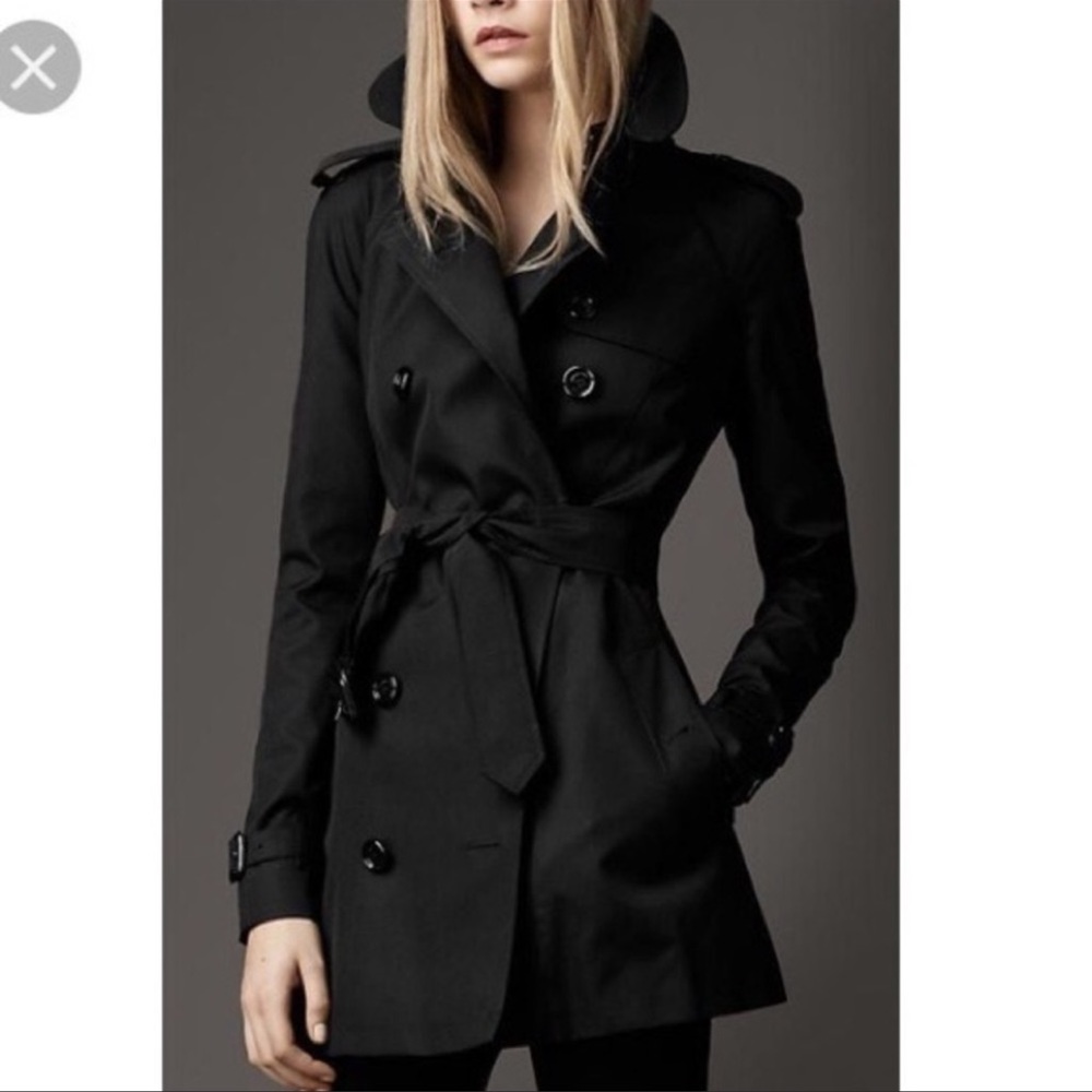 Burberry Black Harbourne Double Breasted Trench Coat
